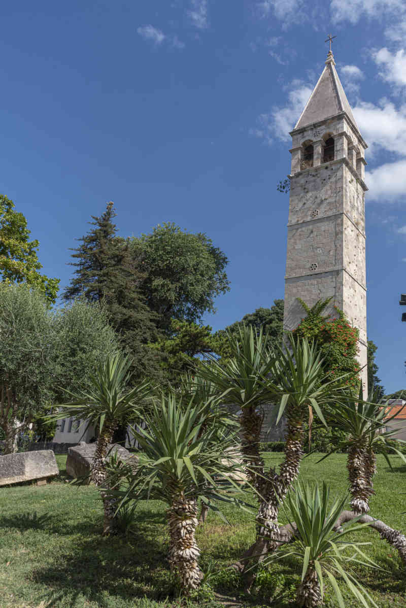 Croacia - Split 81 - campanario de San Arnir